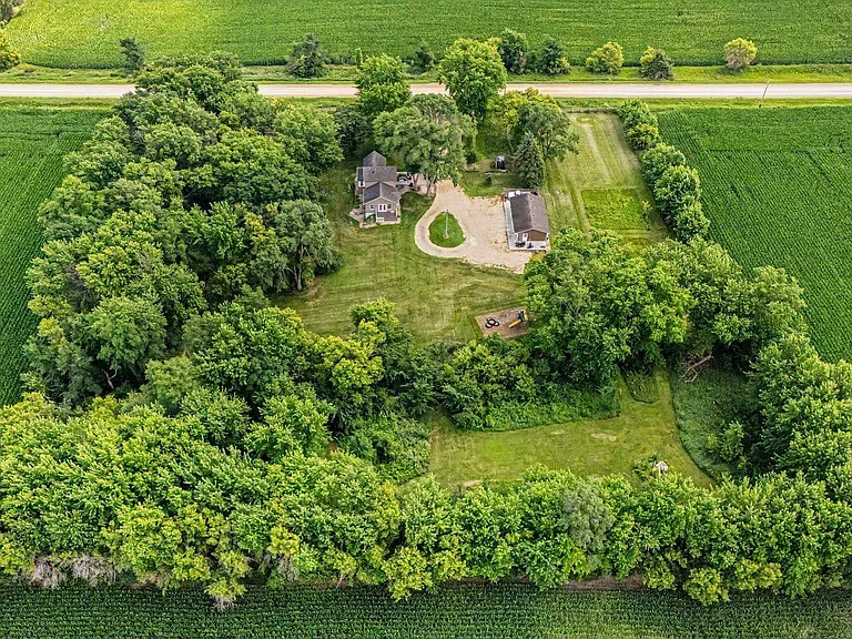 26850 Aberdeen Ave, New Prague, MN 56071 — photo 2