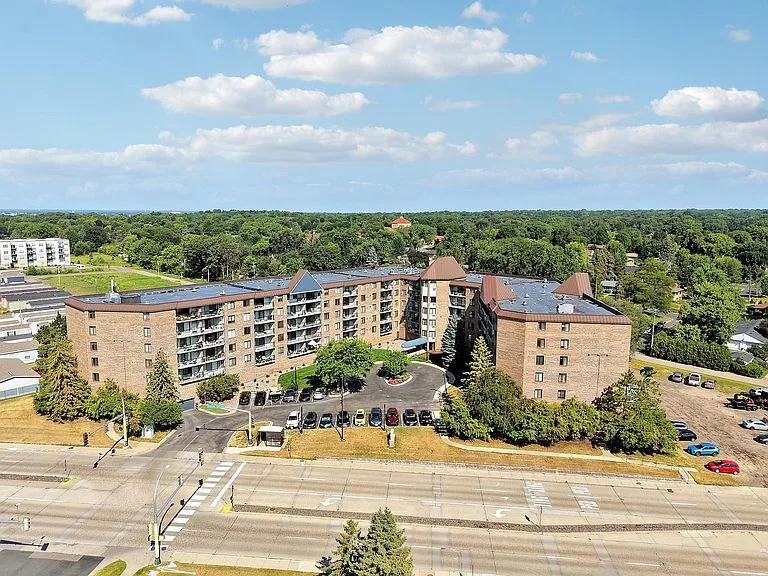 2601 Kenzie Ter Apt 412, Saint Anthony, MN 55418 — photo 24