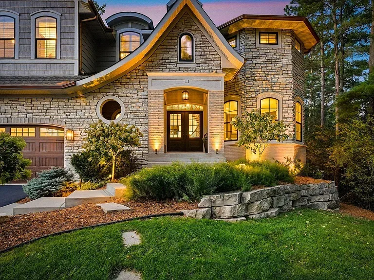 3784 Wescott Cir, Eagan, MN 55123 — photo 20