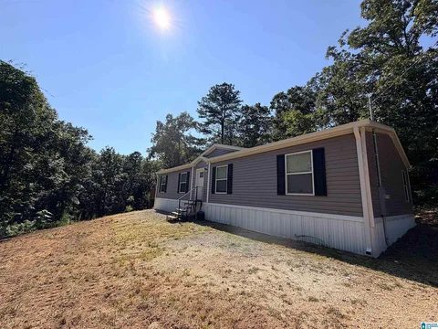 135 Oakview Dr, Ashville, AL 35953
