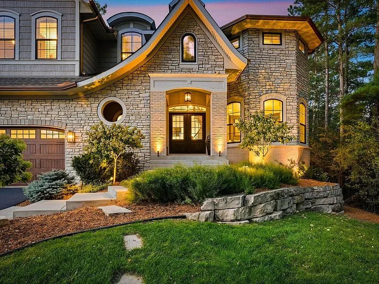 3784 Wescott Cir, Eagan, MN 55123 — photo 24