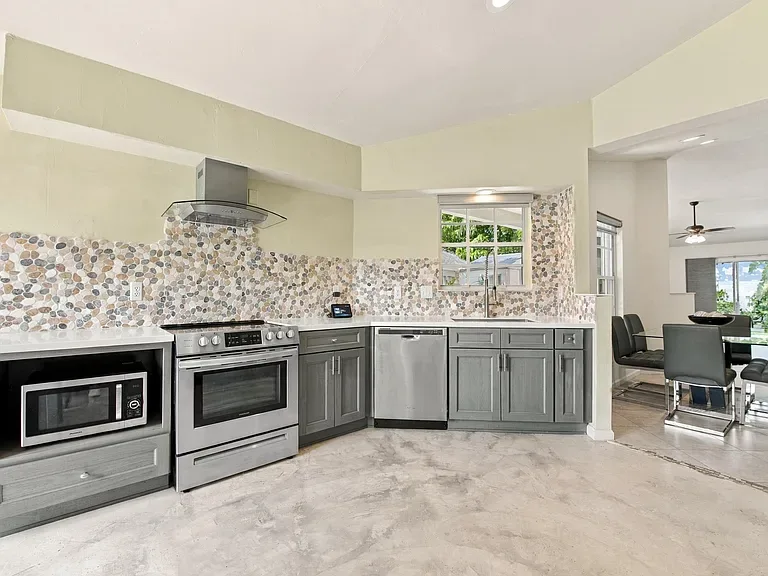 14 Heather Trace Drive, Boynton Beach, FL 33436 — photo 2