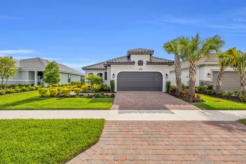 10060 SW Santini Road, Port St Lucie, FL 34987