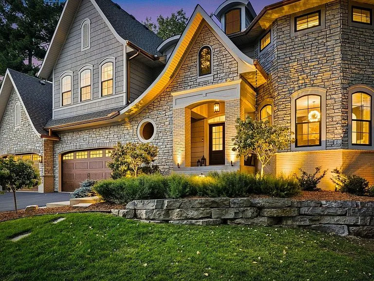 3784 Wescott Cir, Eagan, MN 55123 — photo 13
