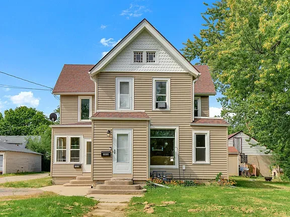 1028 S Cedar Ave, Owatonna, MN 55060 — photo 4